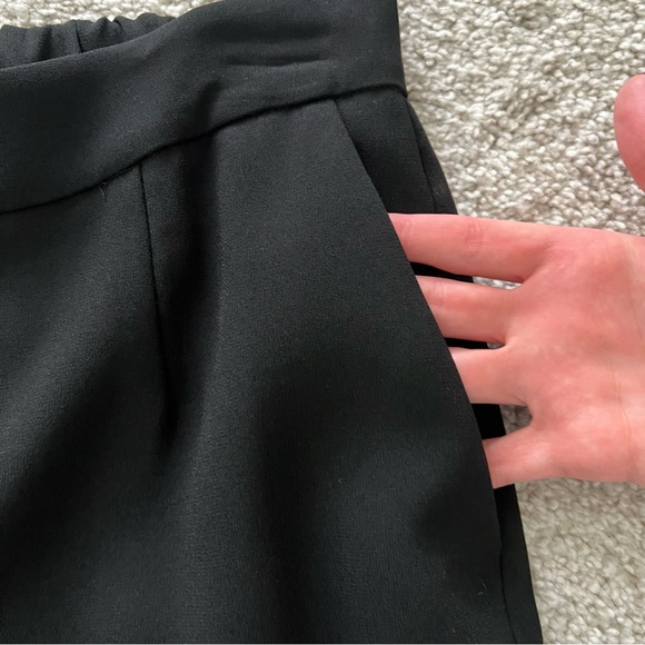 Aritzia Conan Cropped Pant - Picture 5 of 9